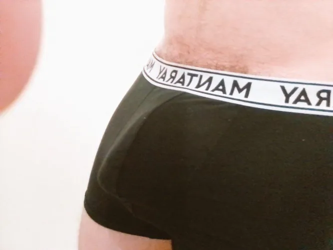 Bulging hit me up by jackyboy87777777