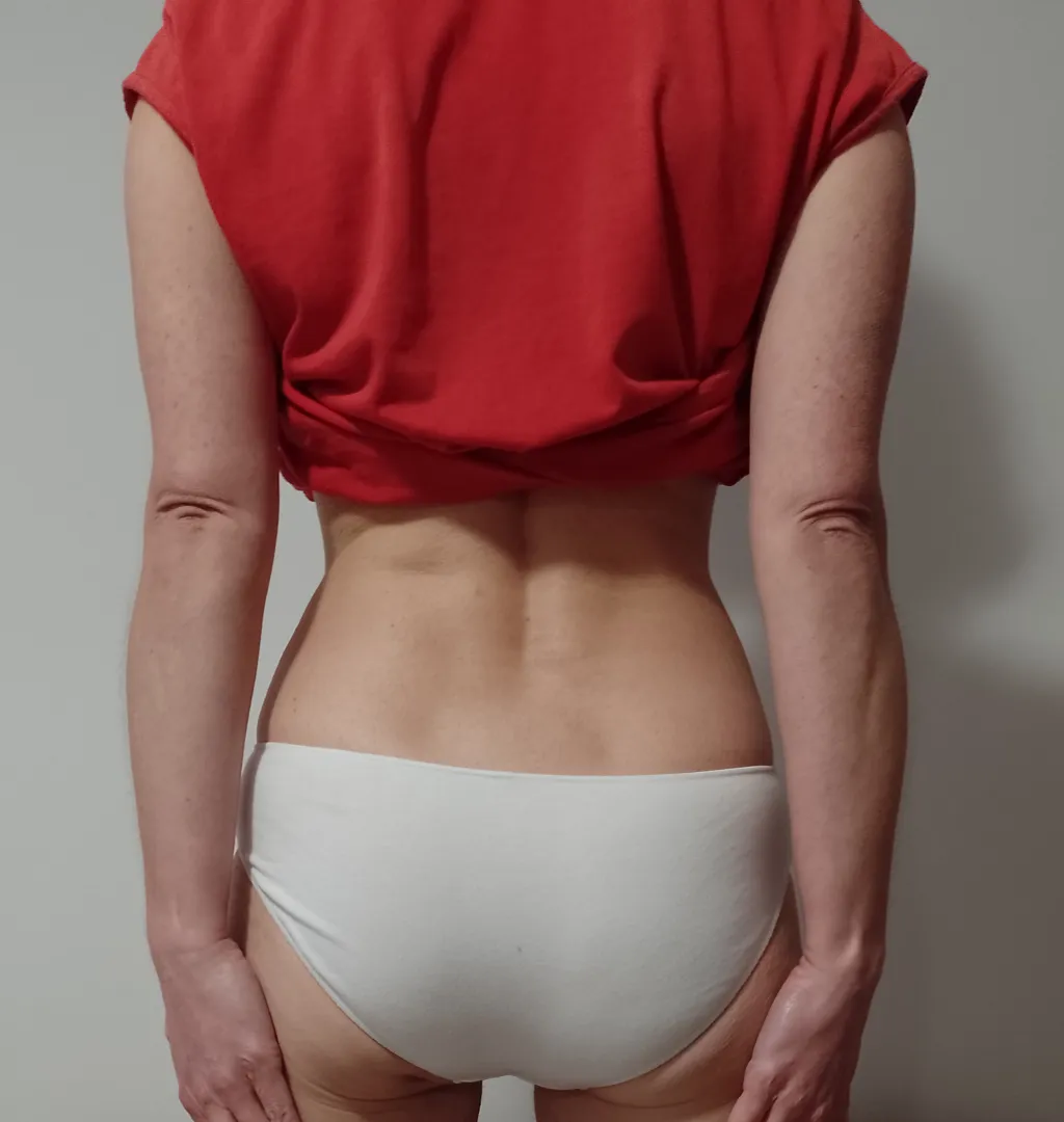 Buns in white posted by isa_bea