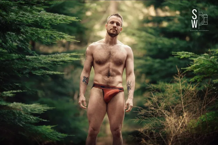 Bursting by StevieG3D