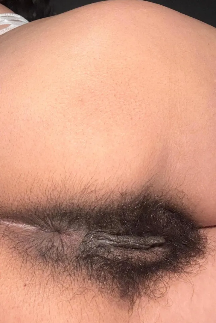 Bush anus closeup  posted by reddit9129