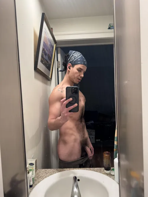 Butta hop in the shower by mylkn_honey9