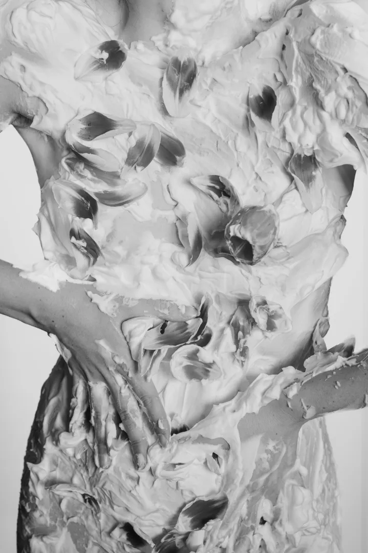 Buy me flowers and I’ll turn them into art self portrait posted by MariaMindal