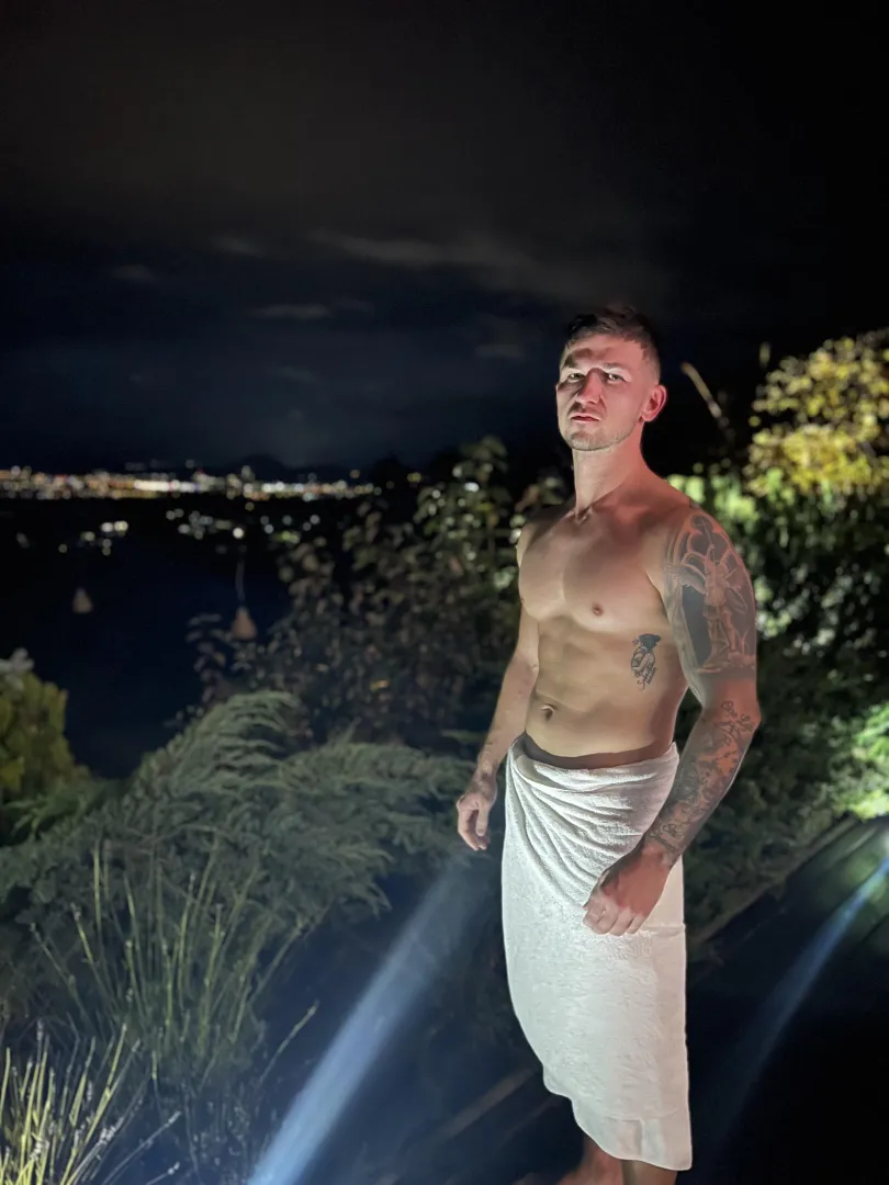 buy me new tanktops posted by Daddy-Fit1989