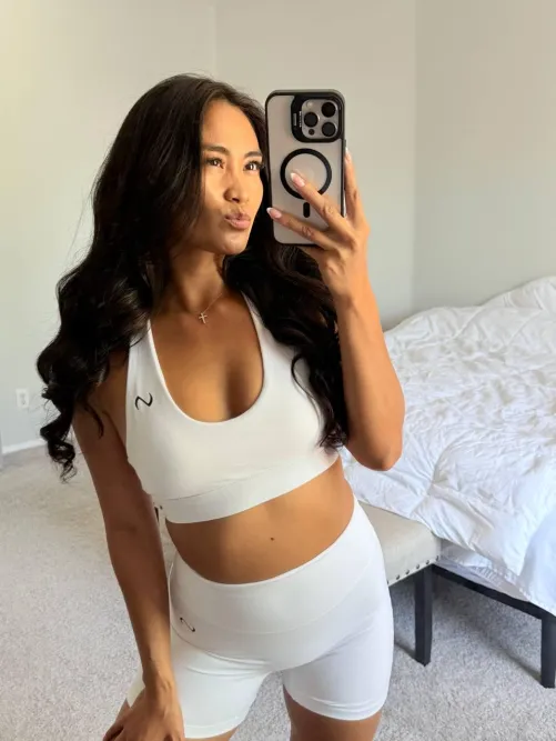 Calm confidence carries well  by sunshineonlyxo