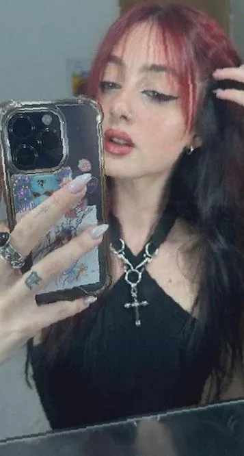 Calm vibe, risky energy, chat on lnsta- {lunaromes} posted by Byebyemeow