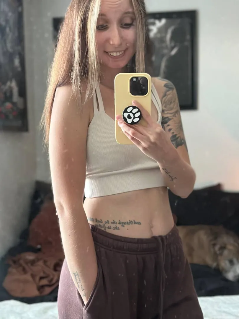 Can a bored country girl ride your cock? posted by briaronlyxo