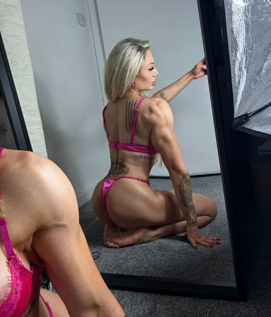 Can I be ur bimbo doll posted by poppyprinces