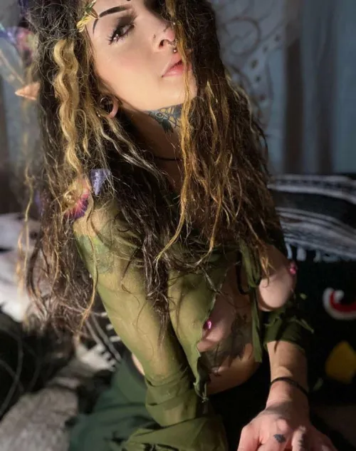 can I be your elf-friend? by SnuggleHex