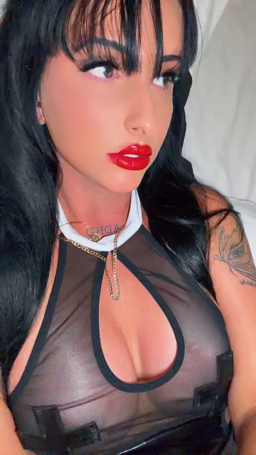 Can I give you a kiss? ;) 29F by Britt-96-5