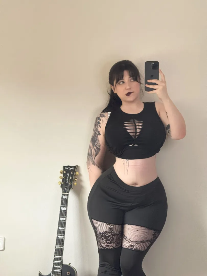 Can I play your heart? posted by VelvetKisssy