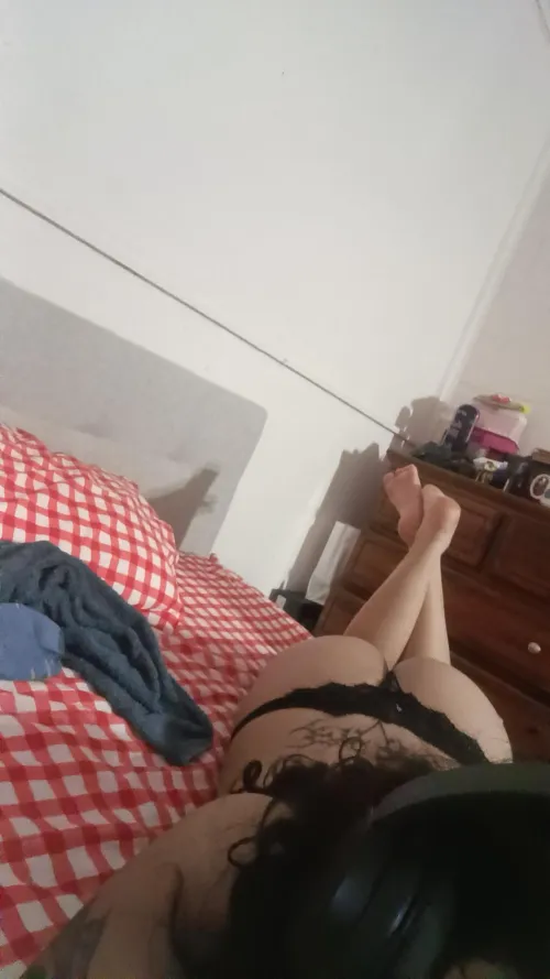 Can I show U more? by valerie_3111