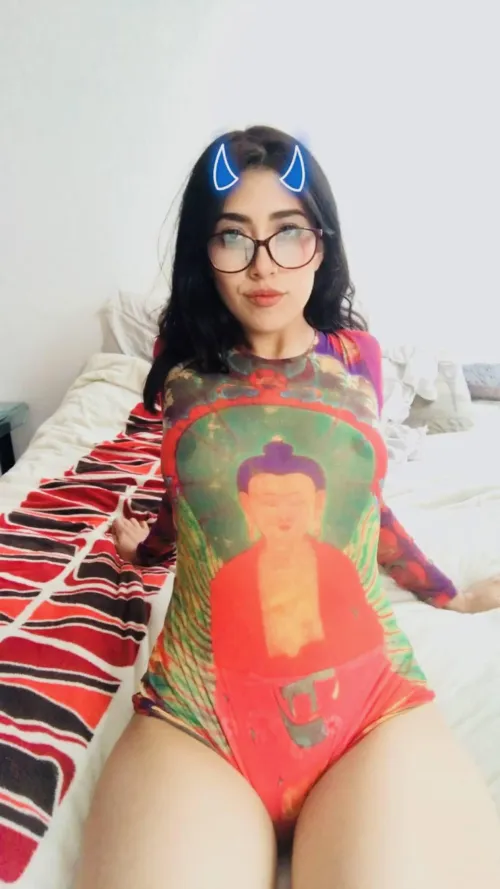 Can u see the nippel ? by Lynn_Mroo