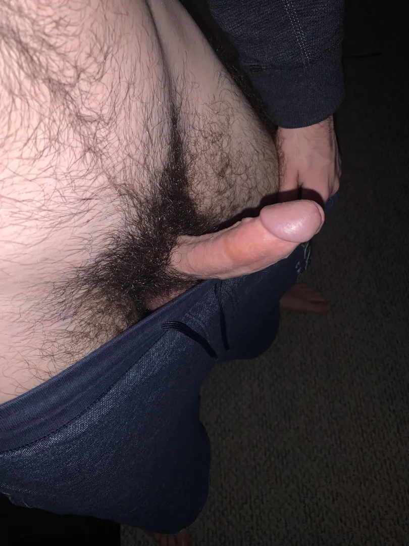 Can you believe i’m 18 years old w a dick this hairy? is it normal? posted by Perfect-Speed7425