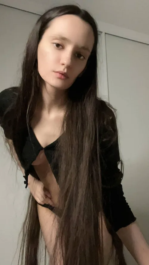 Can you guess my hair length? by meowwrene