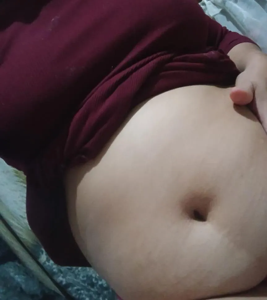 Can you help me by putting your tongue in? posted by akmv1312