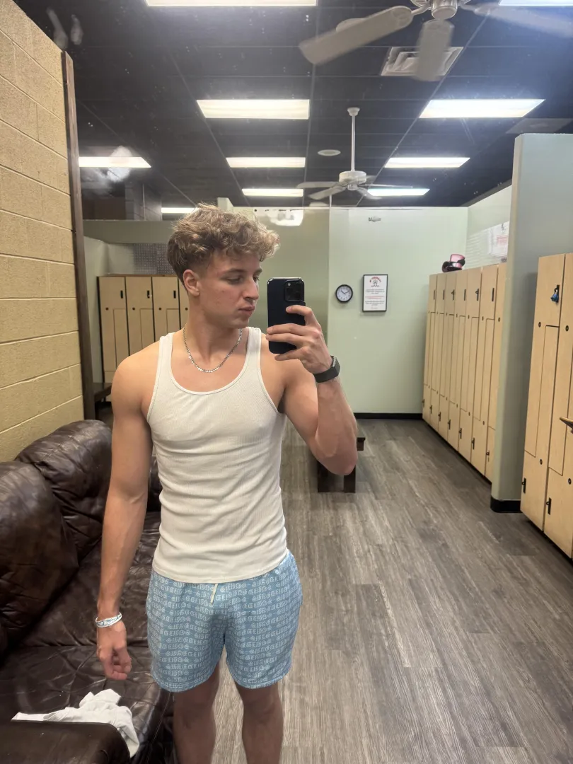 Can you see it lol? posted by tyler_raw