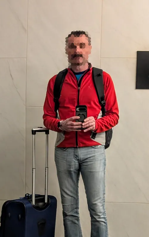 Can you tell I'm cut? by OtterboxPDX