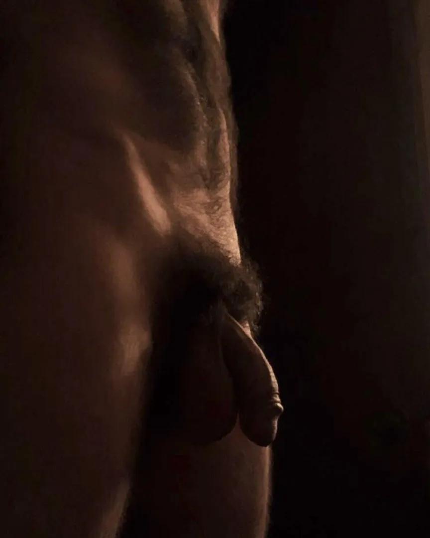 Candlelit dick... posted by Grant6000