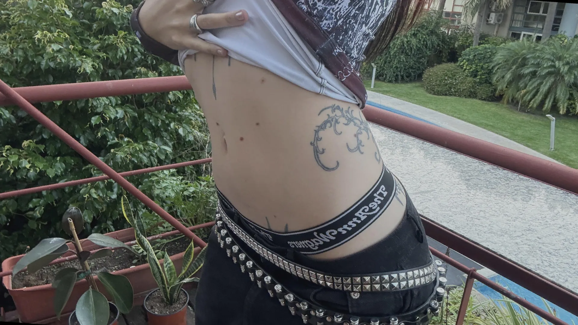 Can’t host but available for fun tonight/tmrw dm on lnsta: ,.Iunaromes`. posted by LaBoltz33