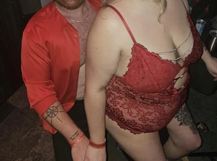 Can’t wait till our next hotel takeover! posted by h0RNybee92