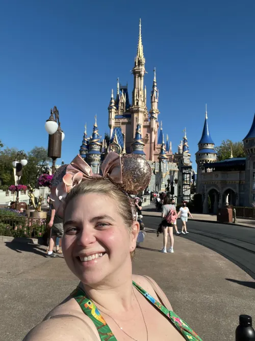 Can’t wait to be at Disneyland in a month or so by ladyamanda684