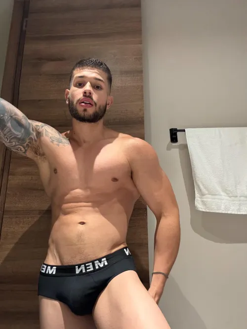 Can’t wait to take this completely off by mistralethrae