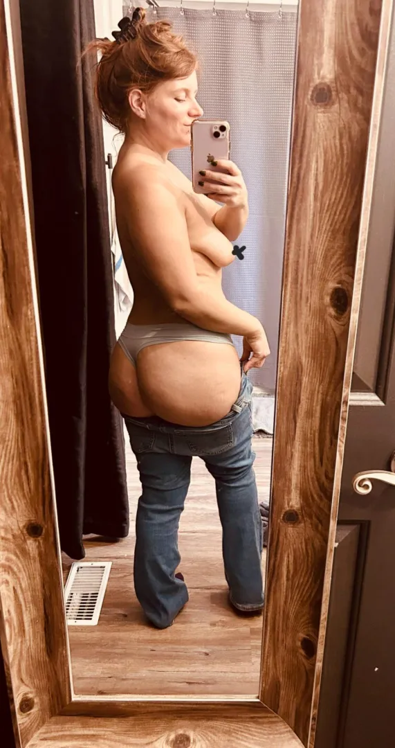 Can't wait to trade these jeans for some denim shorts! I rock them shorter than Daisy did  posted by Little_hicktown_xoxo