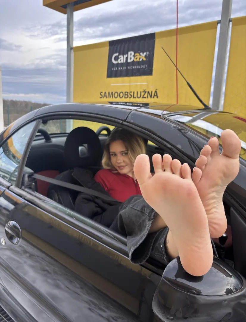 car wash todayy posted by ToesGoddess