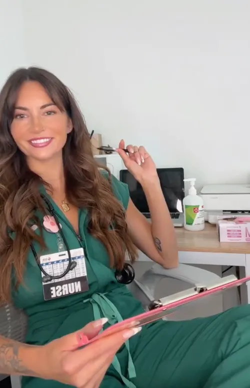 Care delivered with a charming smile  by nursemiamonroex