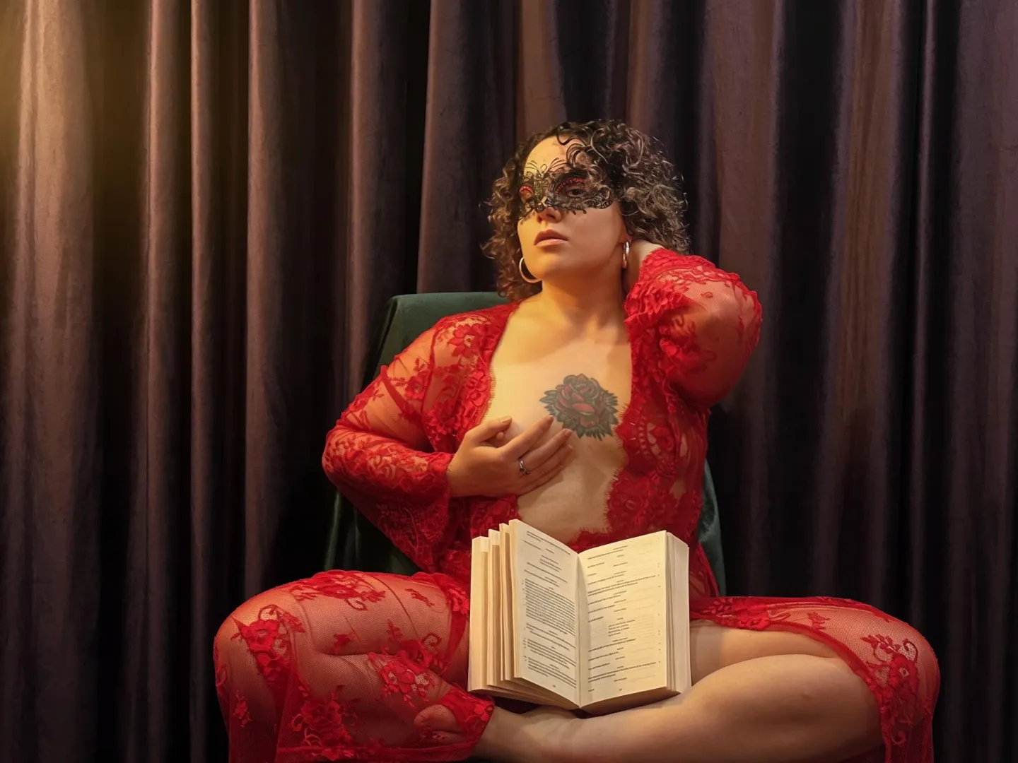 Care for some intellectual eroticism? posted by amarae_joyce