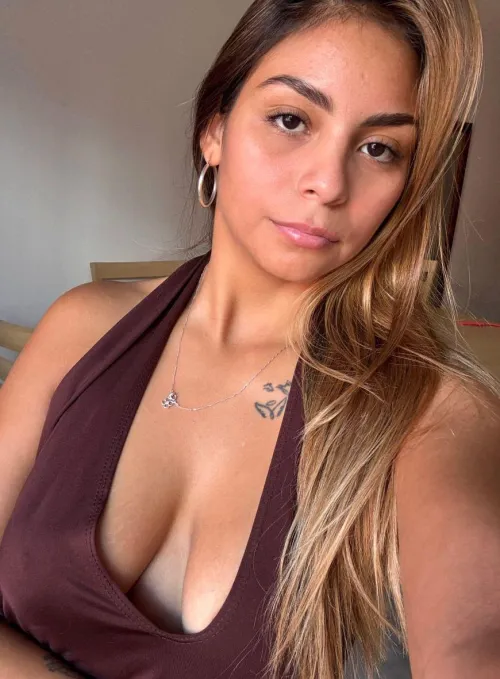 catch feelings, not just glances by starryangeli