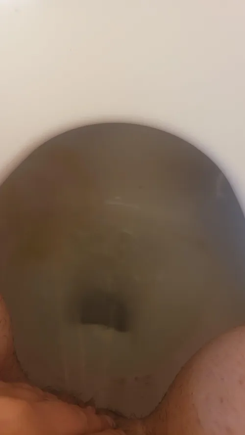 Catch my pee in your mouth by sinning_angel6