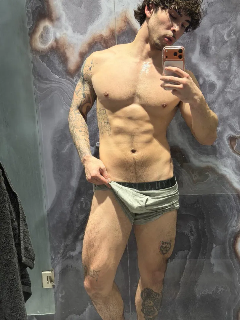 Caught this angle after training posted by thejordank1ng