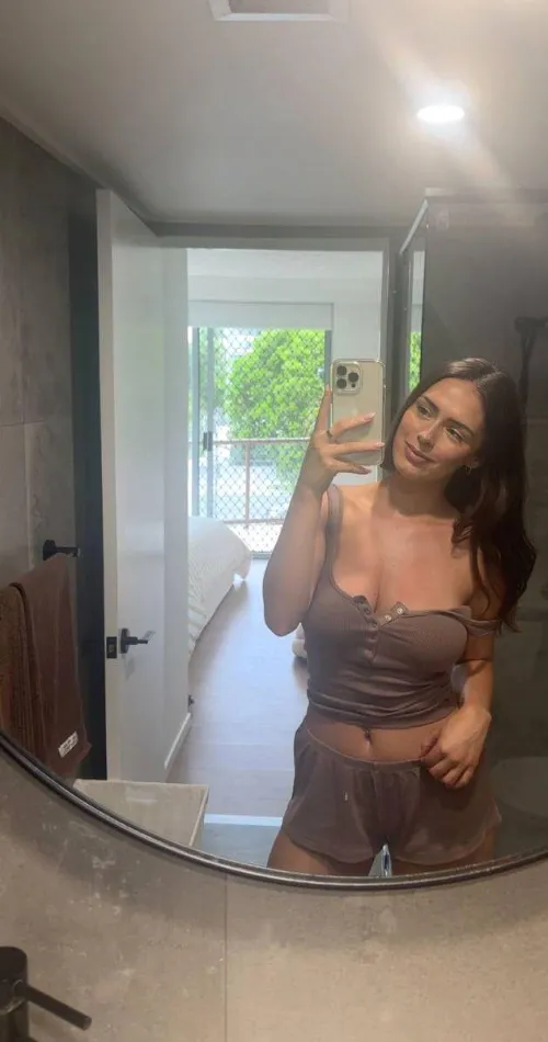 caught your eye by Dry-Sector-7137