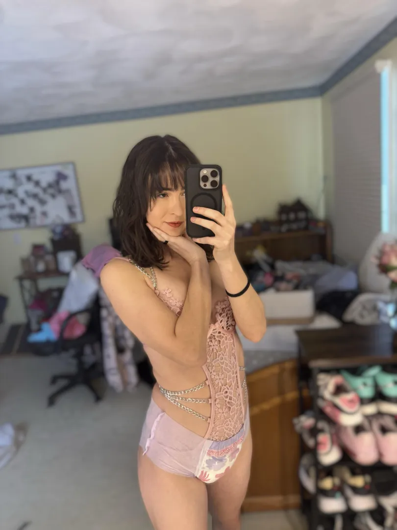 Change me then let me fuck u in the asss heheeh posted by Tayweaves