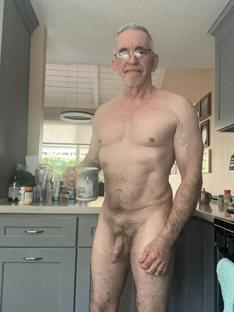 Cheers! Happy Sunday! posted by mrl33602