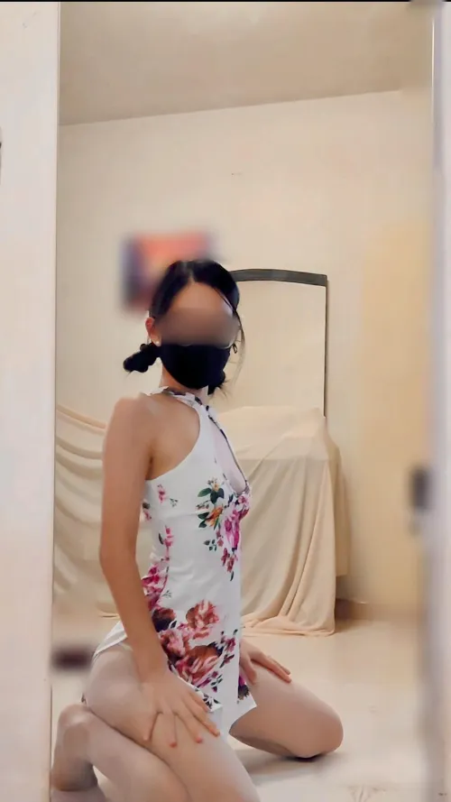 Cheongsam's a must for CNY! by babybeck29