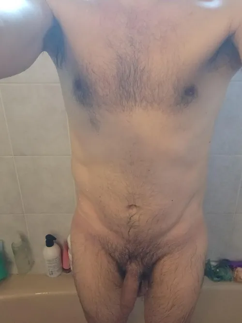 Cherche à discuter de temps en temps  by OldEntertainment5292