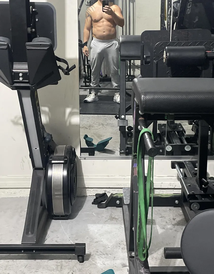 Chilly leg day posted by banditoyme