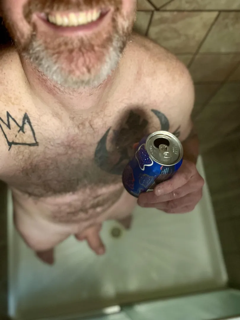 Chilly snow days make for steamy showers  posted by ilikemyoatmeallumpy_