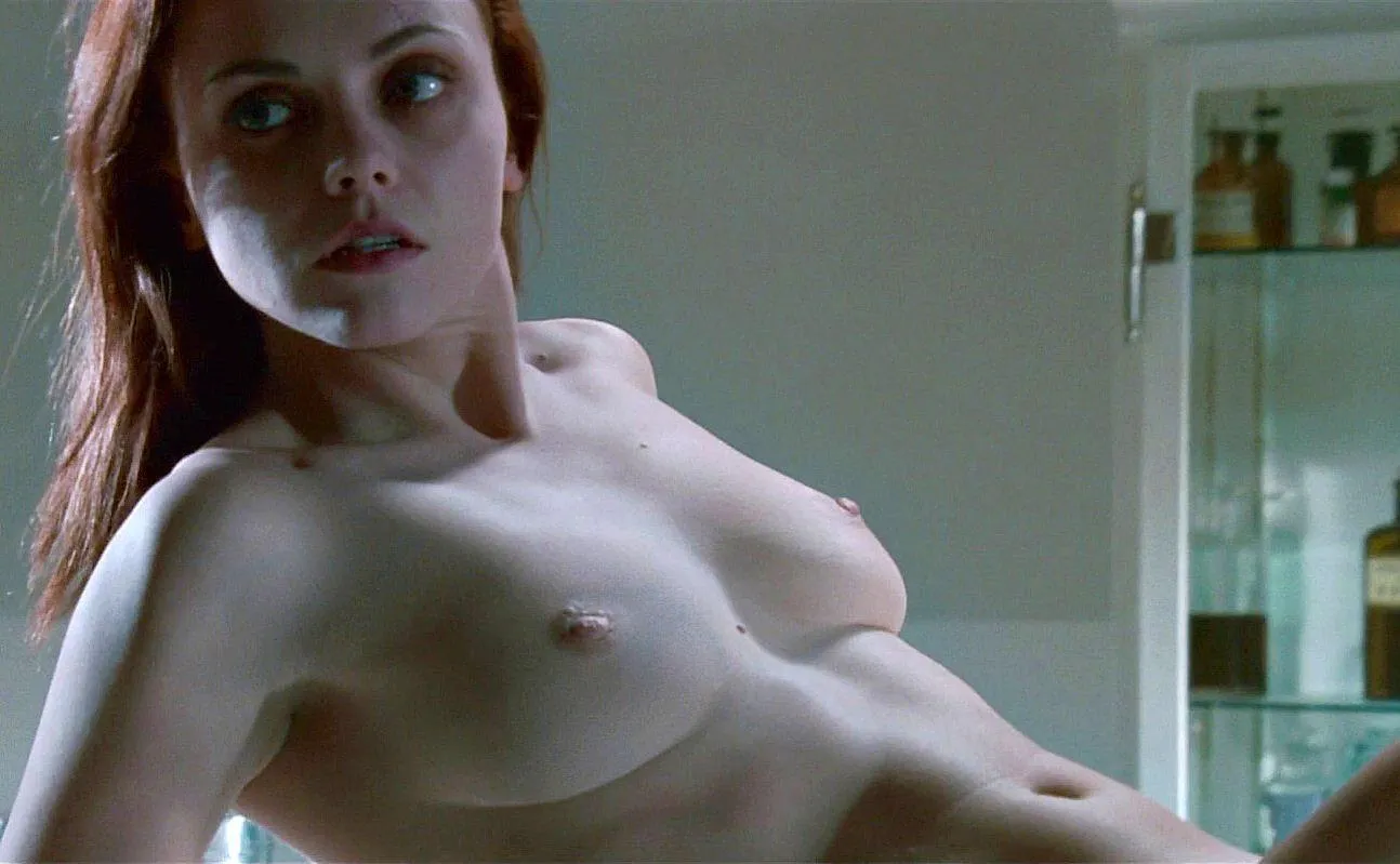 Christina Ricci posted by chennaipayann
