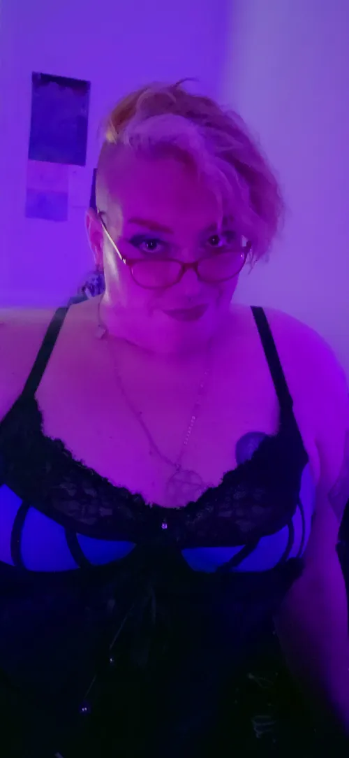 Chronic backpain Sucks by Celtic-Rogue