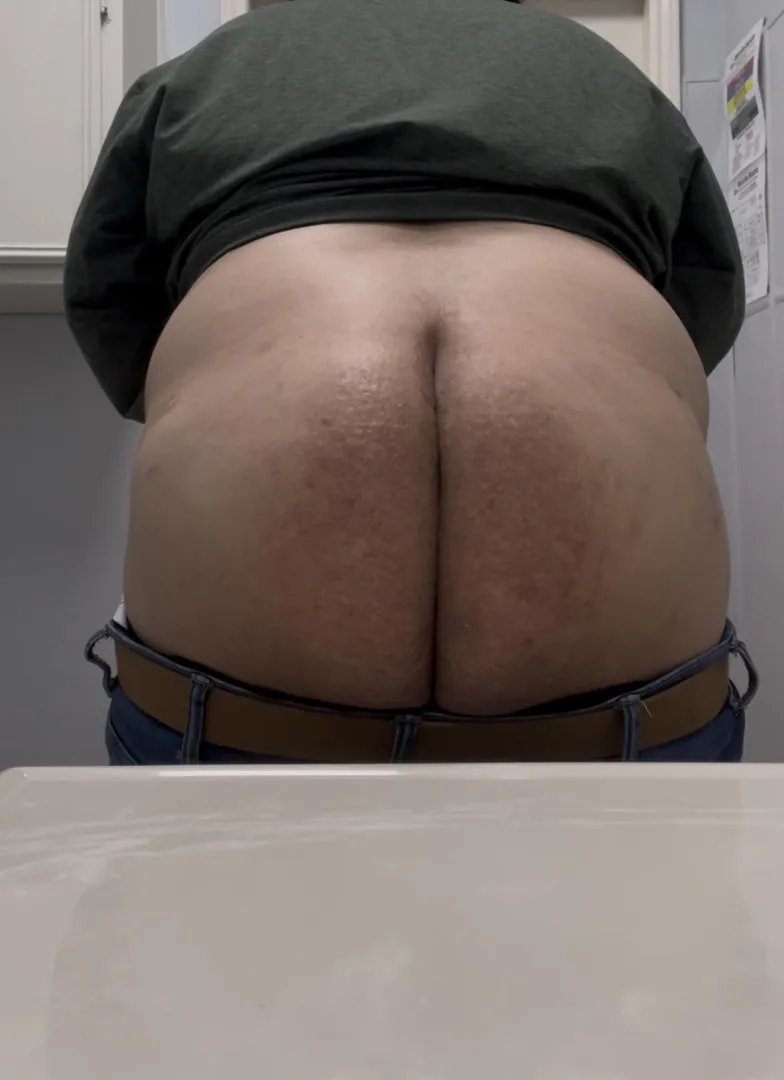 Chubby fat loser in need to be owned m24 posted by MyBottomALT