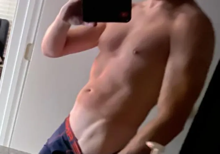 #Cincinnati-40 Year Old Male by YukonNelius