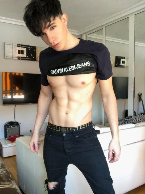 CKfag'n Holliabs posted by Holliboi