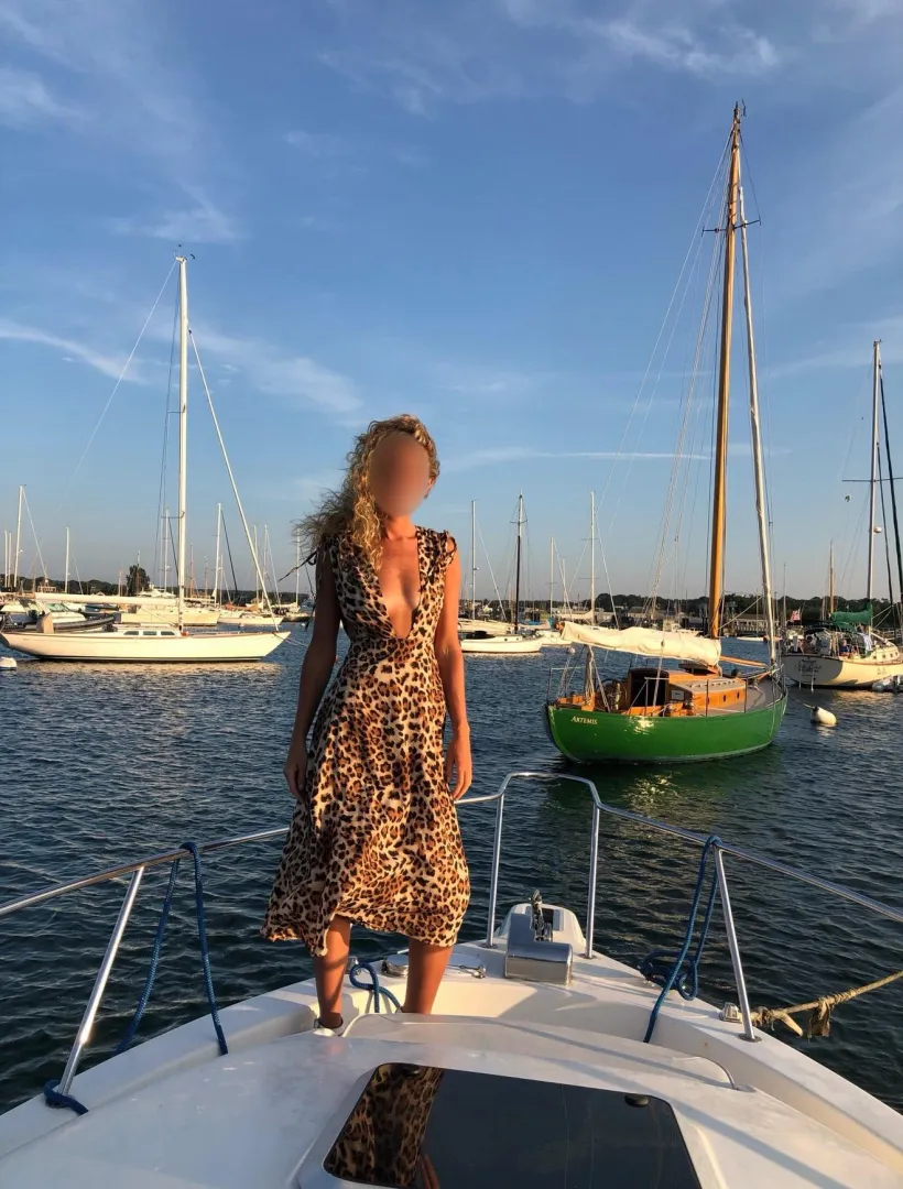 Classy boat dress with the perfect amount of cleavage :) posted by SlipperyBrisket89