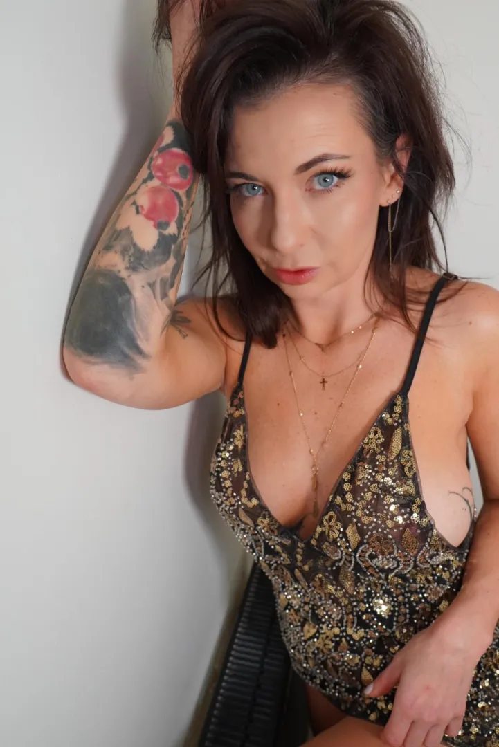 Classy, inked, and 100% for your pleasure. I’m the Lady who knows exactly how to play with your patience posted by Aria_Jax_Noir