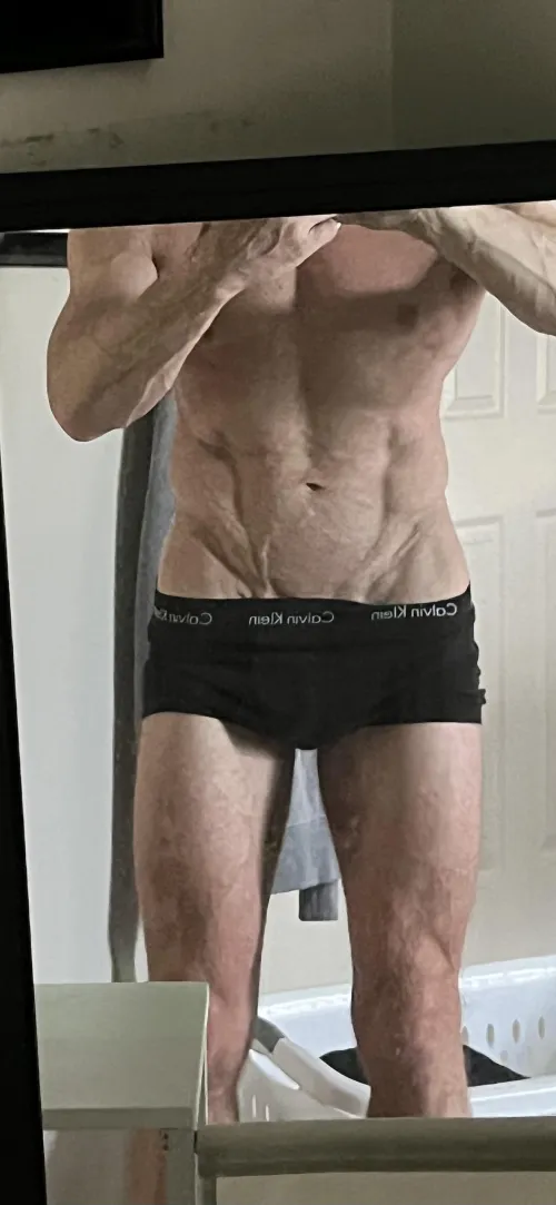 Clean fun bwc seeking fun couple to use me up. Very open and vey fit. Want to be rode hard and put away wet. by Palmwhileturning