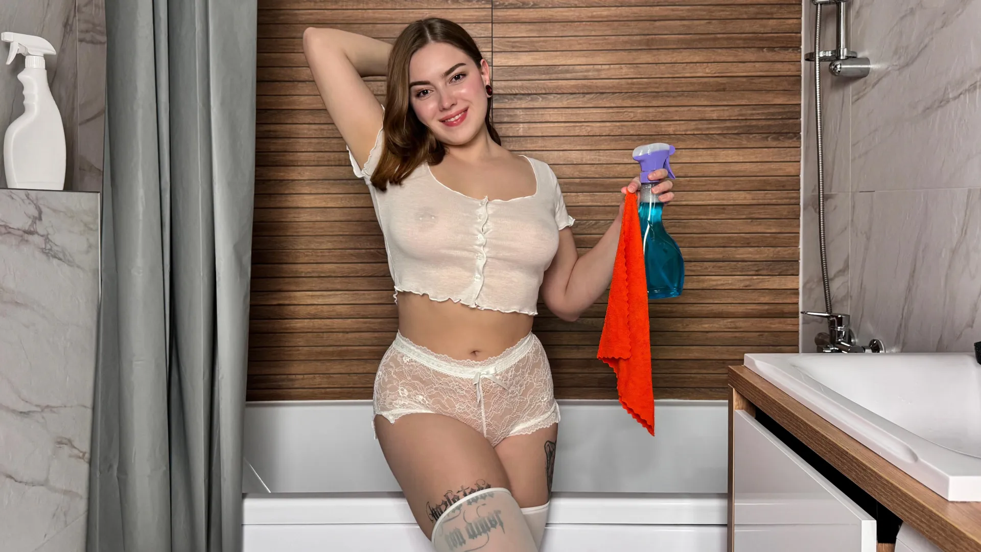 Cleaning Time posted by Scarletty62