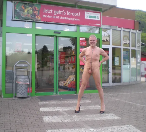 Cockchain for shopping by Neither_Ant_3909